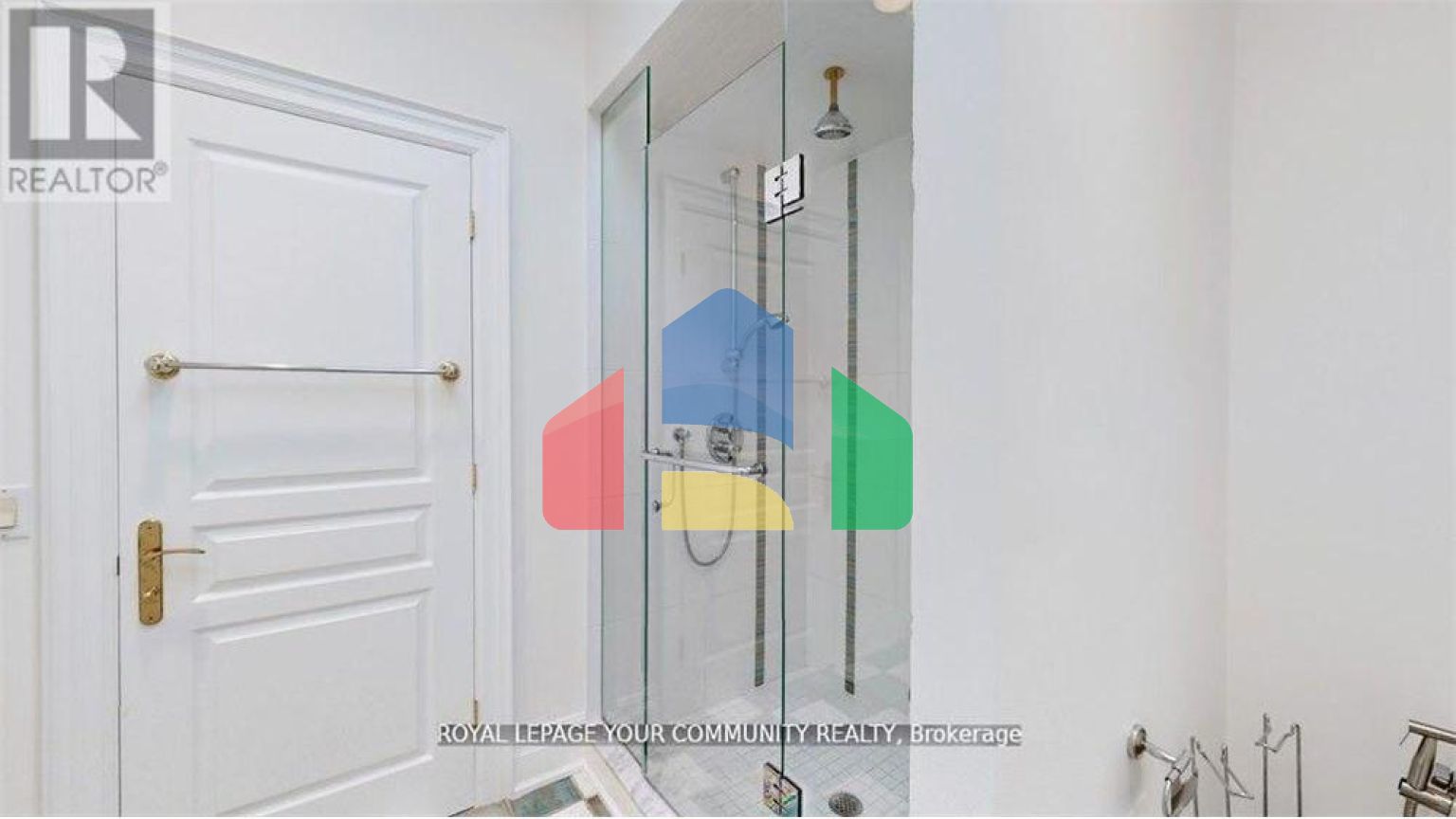 Residential - Single Family Home - Richmond Hill, Canada - Canada