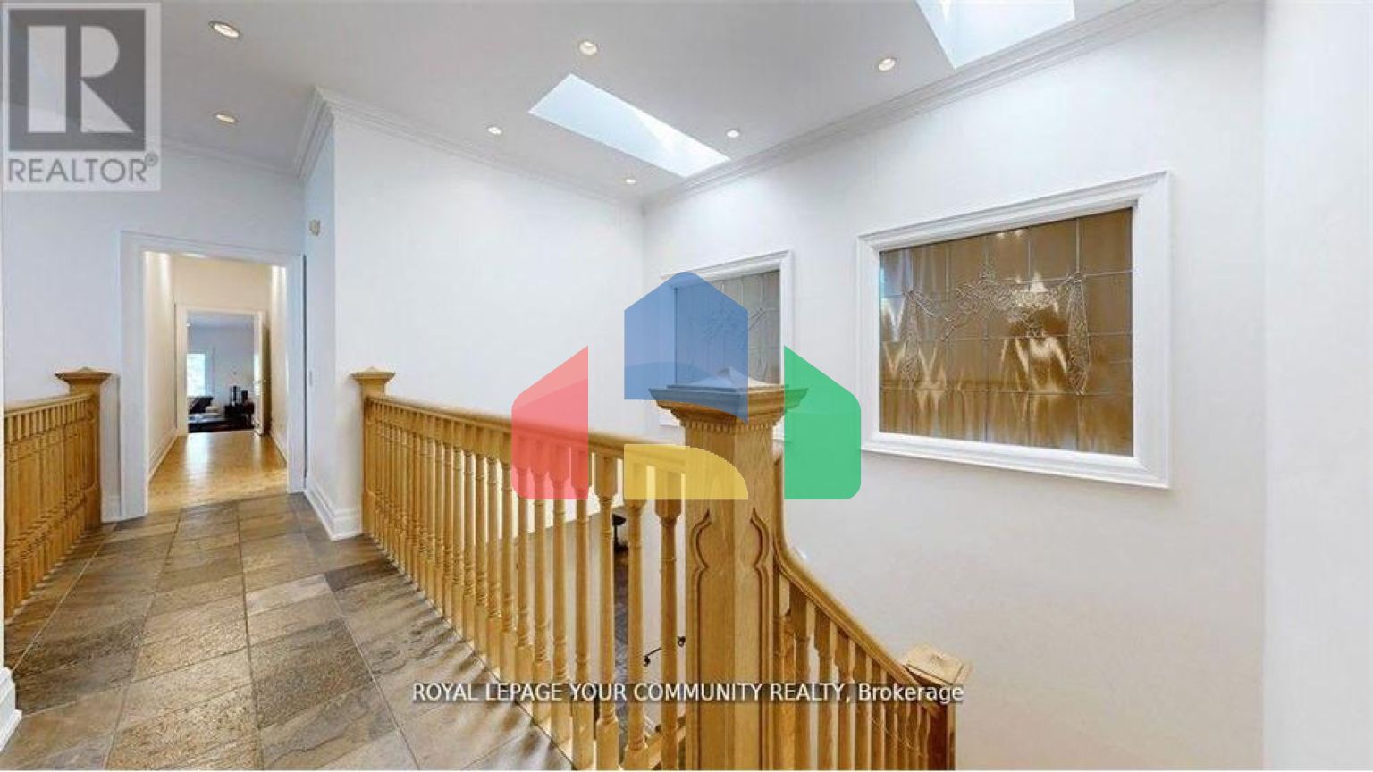 Residential - Single Family Home - Richmond Hill, Canada - Canada