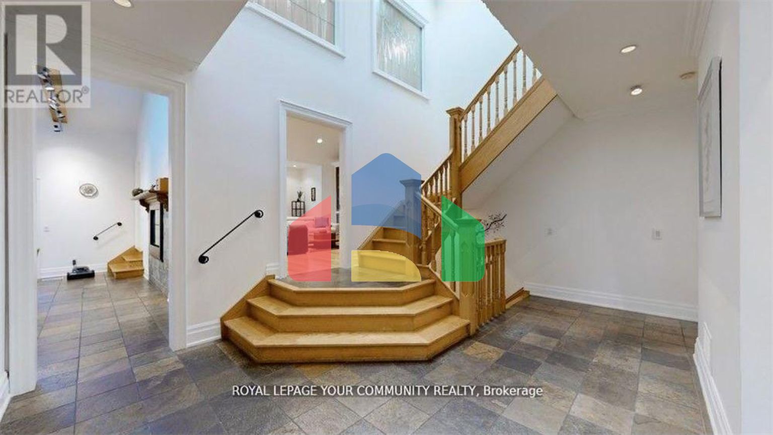 Residential - Single Family Home - Richmond Hill, Canada - Canada