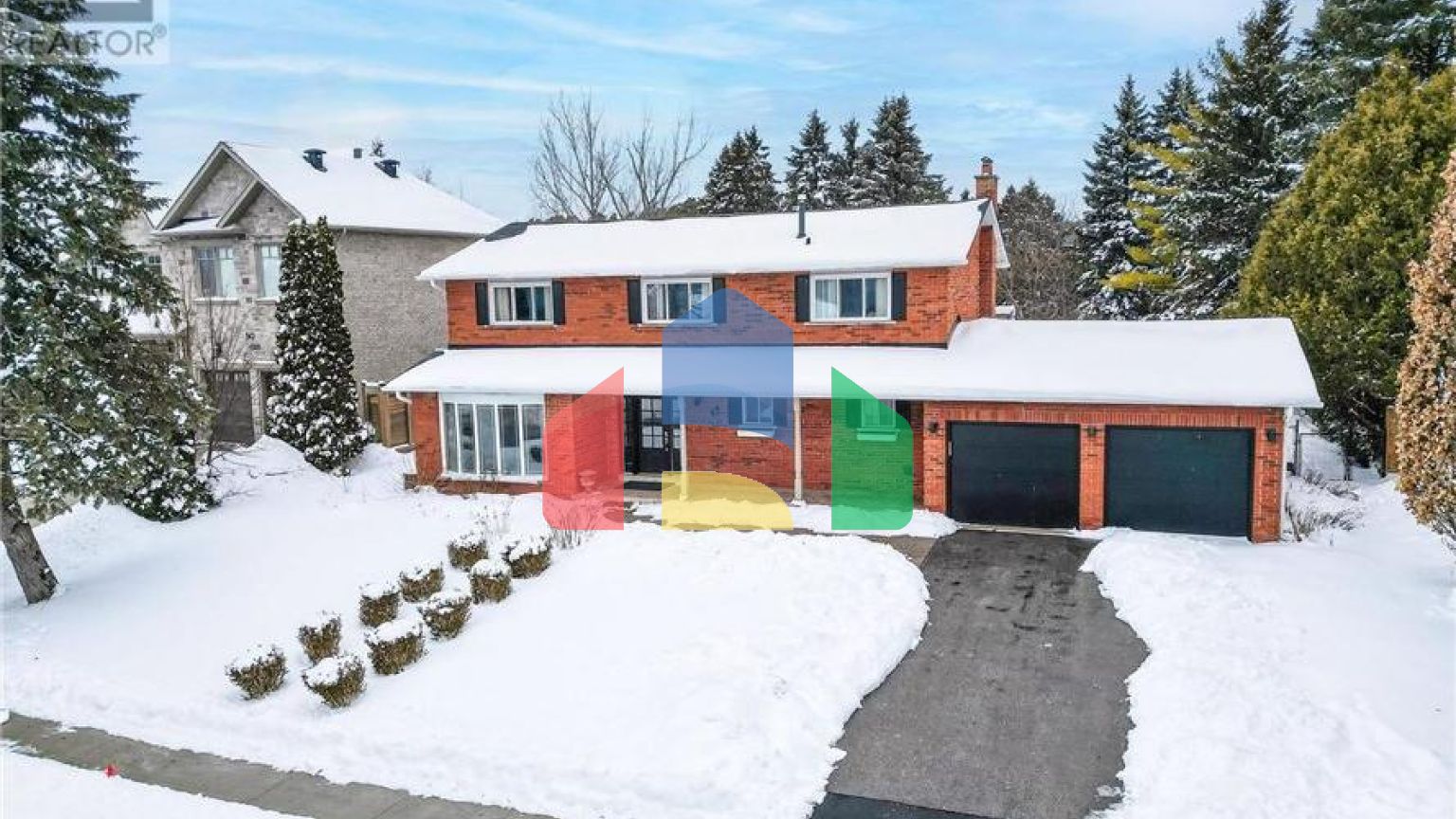 Residential - Single Family Home - Richmond Hill, Canada - Canada