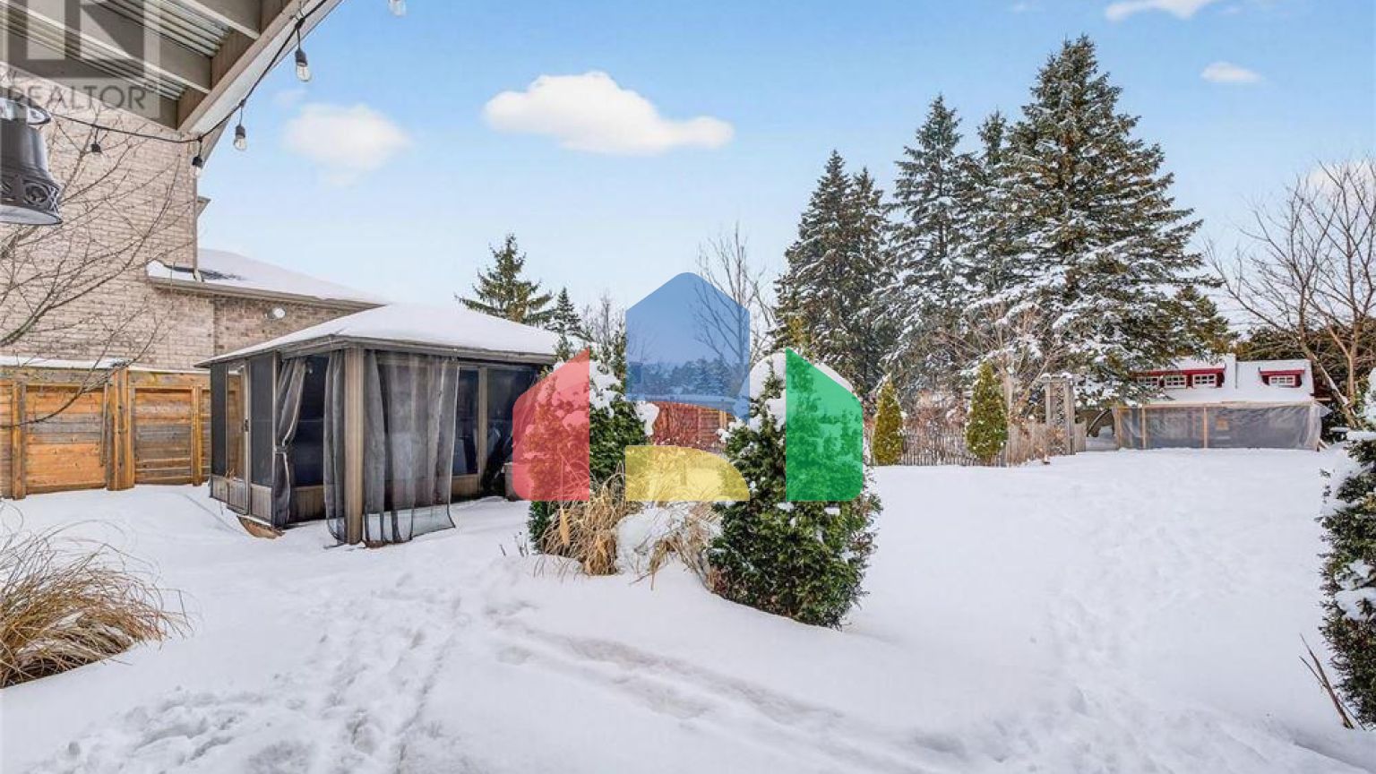 Residential - Single Family Home - Richmond Hill, Canada - Canada