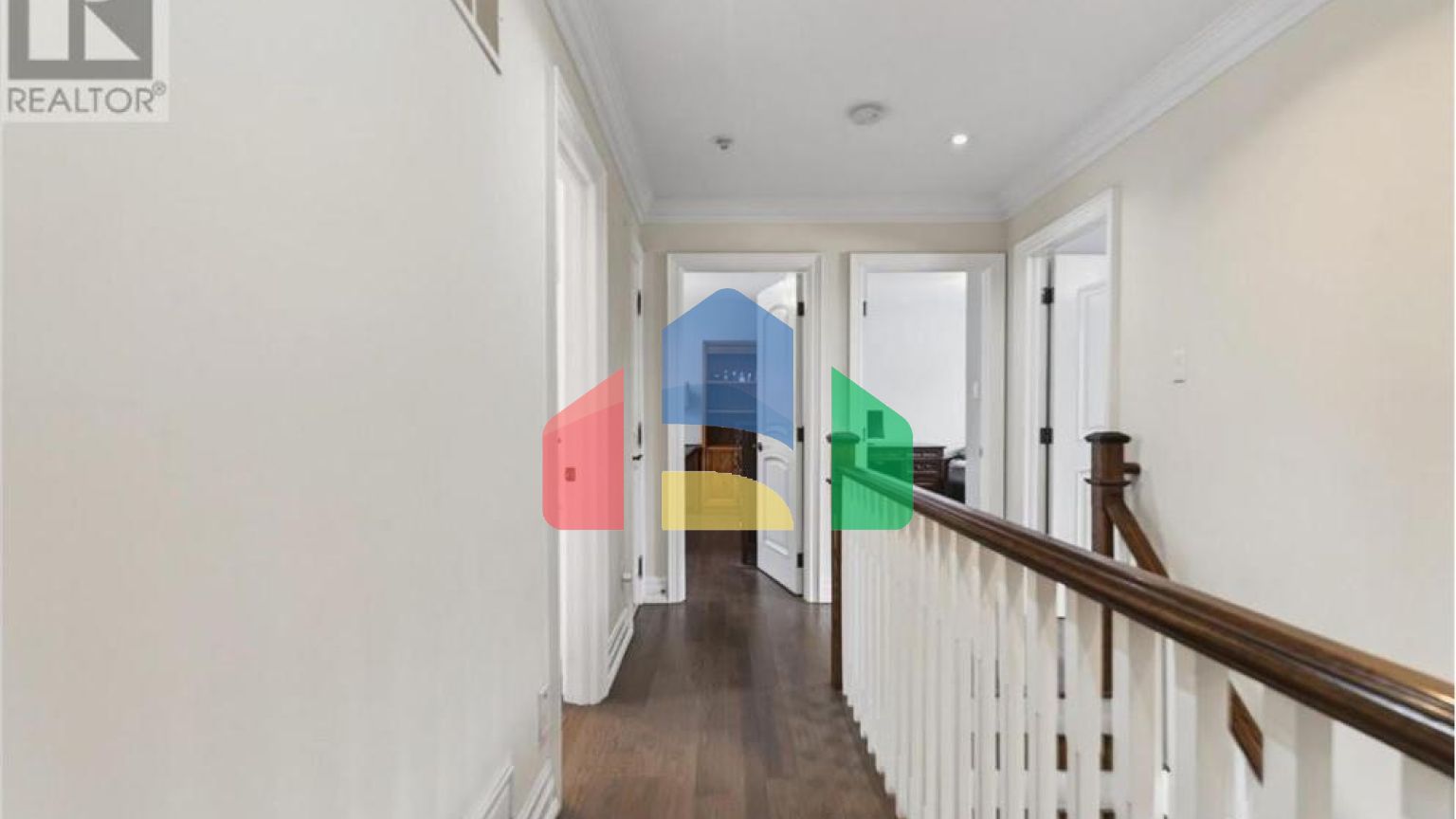 Residential - Single Family Home - Richmond Hill, Canada - Canada