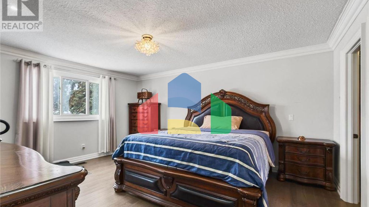 Residential - Single Family Home - Richmond Hill, Canada - Canada