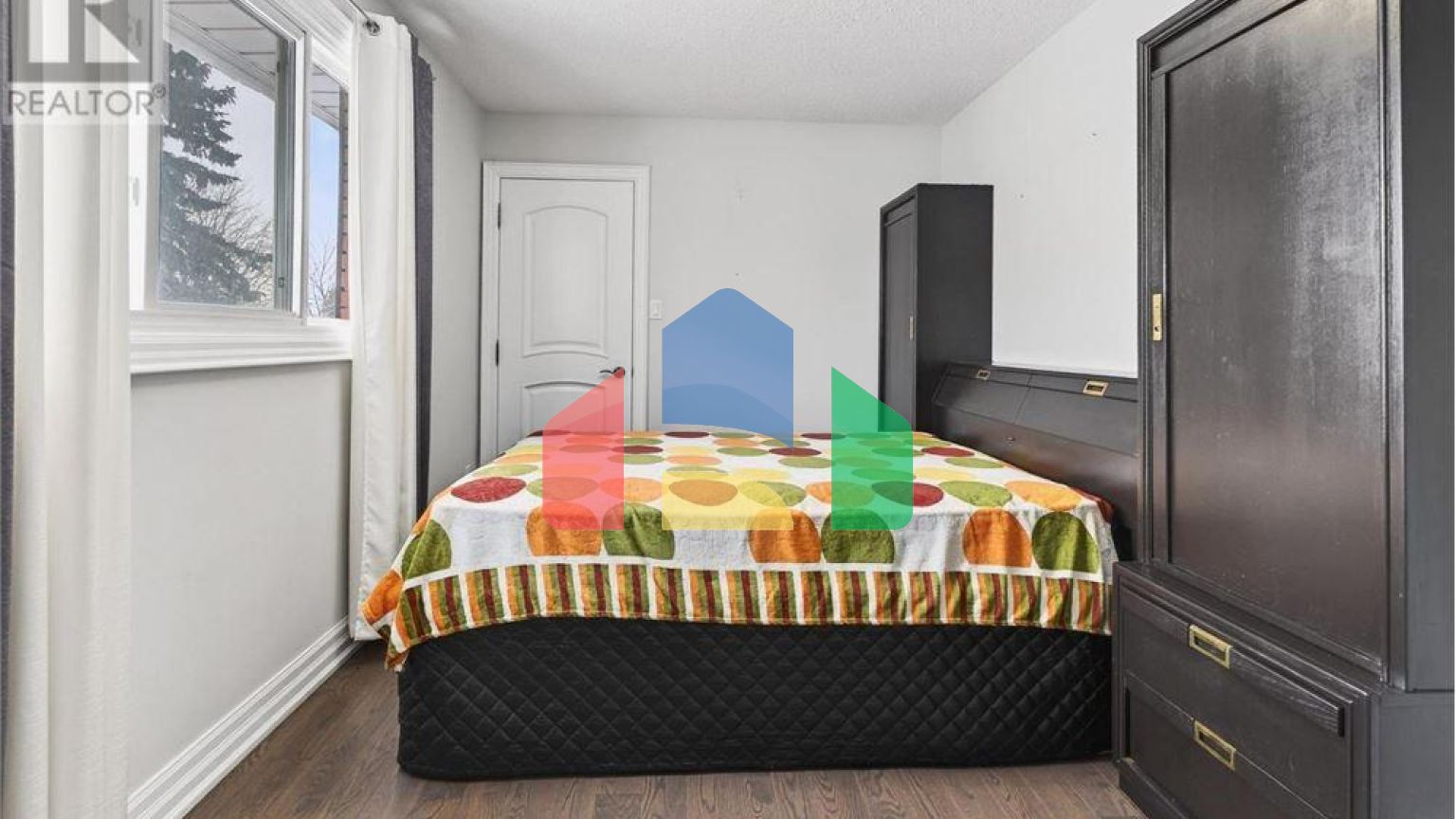 Residential - Single Family Home - Richmond Hill, Canada - Canada