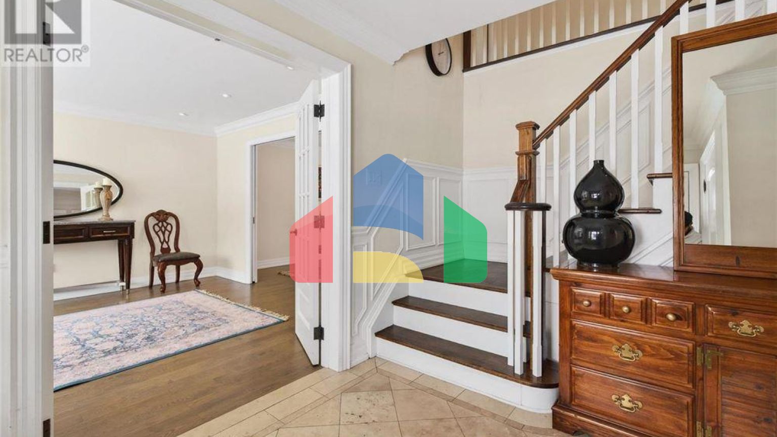 Residential - Single Family Home - Richmond Hill, Canada - Canada