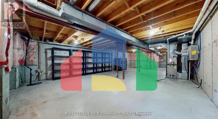 Residential - Condo/Apartment - Richmond Hill, Canada - Canada