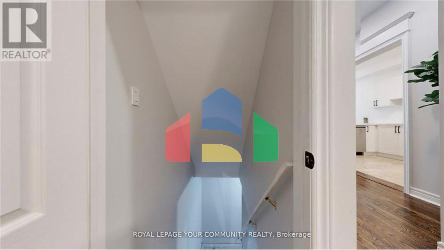 Residential - Condo/Apartment - Richmond Hill, Canada - Canada