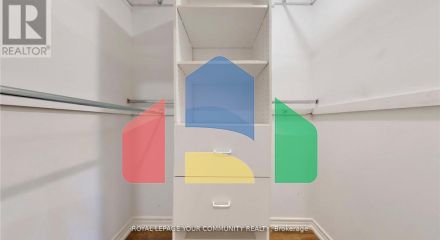 Residential - Condo/Apartment - Richmond Hill, Canada - Canada