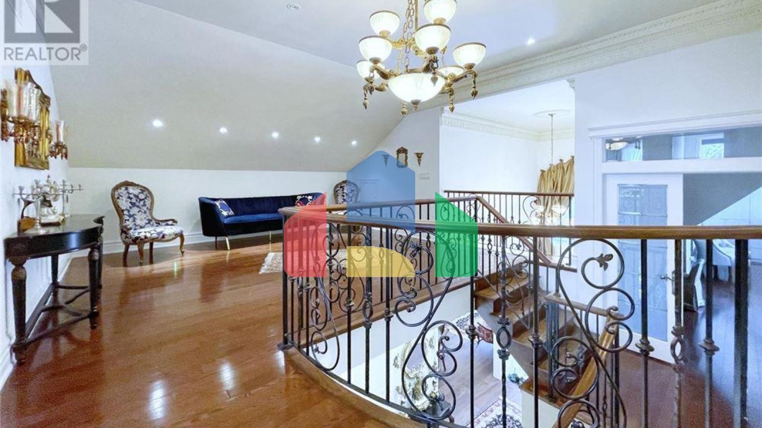 Residential - Single Family Home - Richmond Hill, Canada - Canada