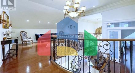 Residential - Single Family Home - Richmond Hill, Canada - Canada