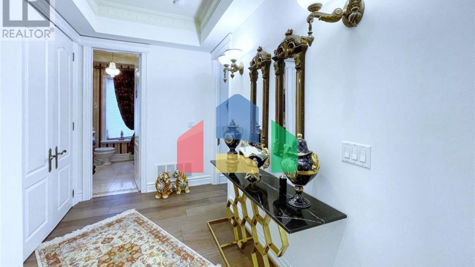 Residential - Single Family Home - Richmond Hill, Canada - Canada