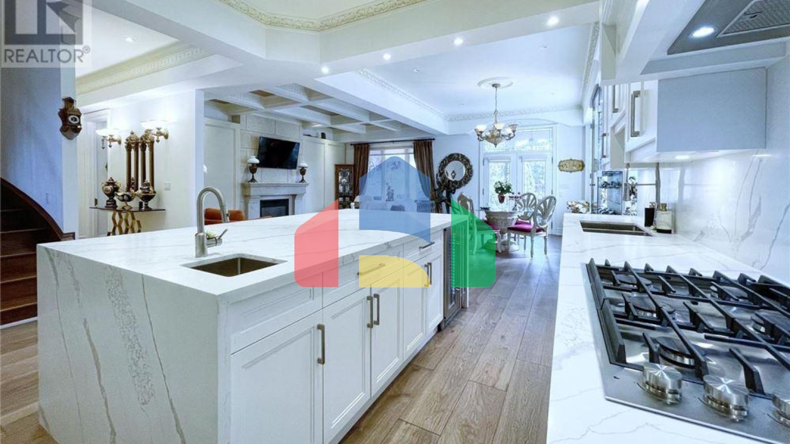 Residential - Single Family Home - Richmond Hill, Canada - Canada