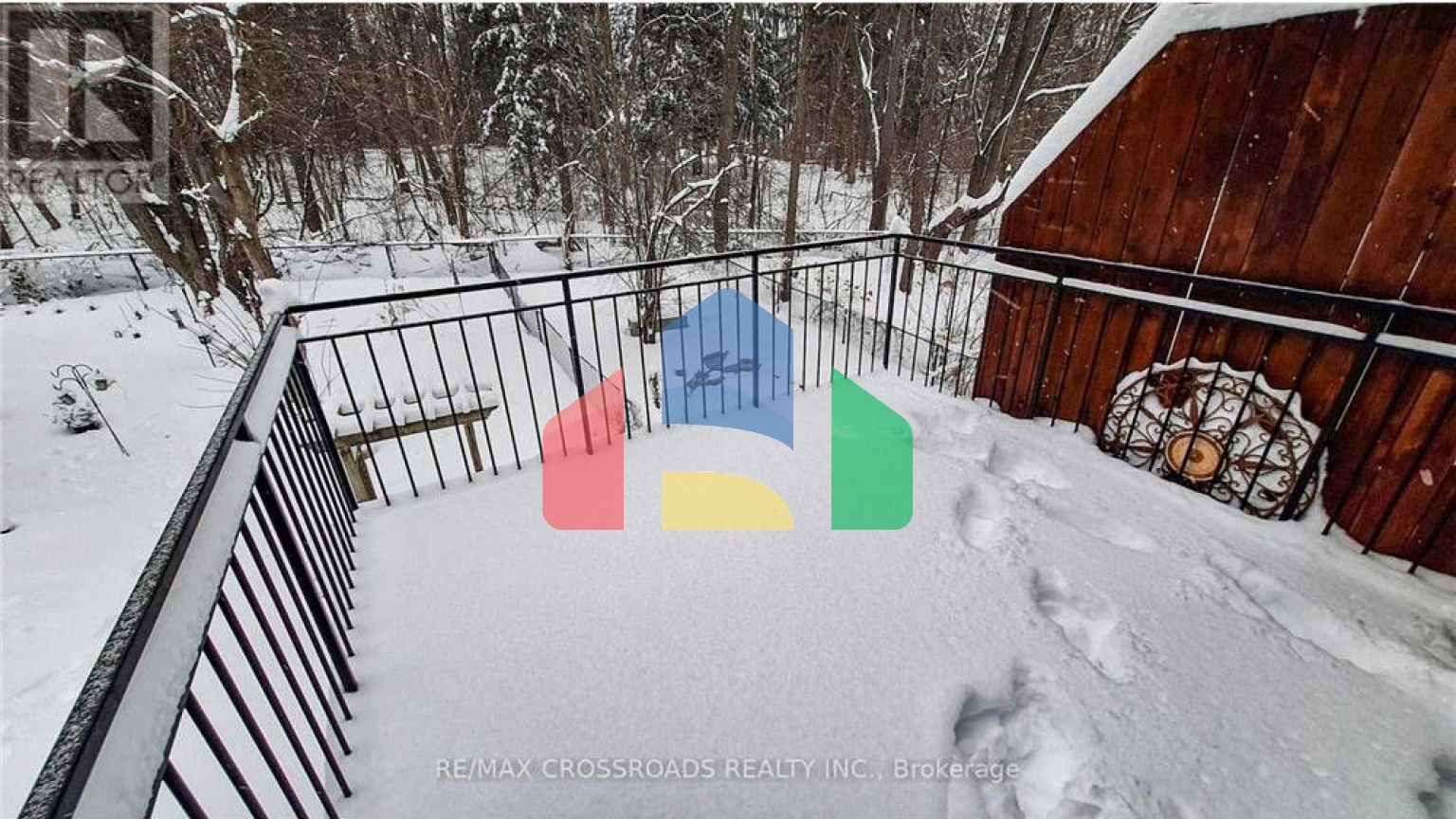 Residential - Single Family Home - Richmond Hill, Canada - Canada