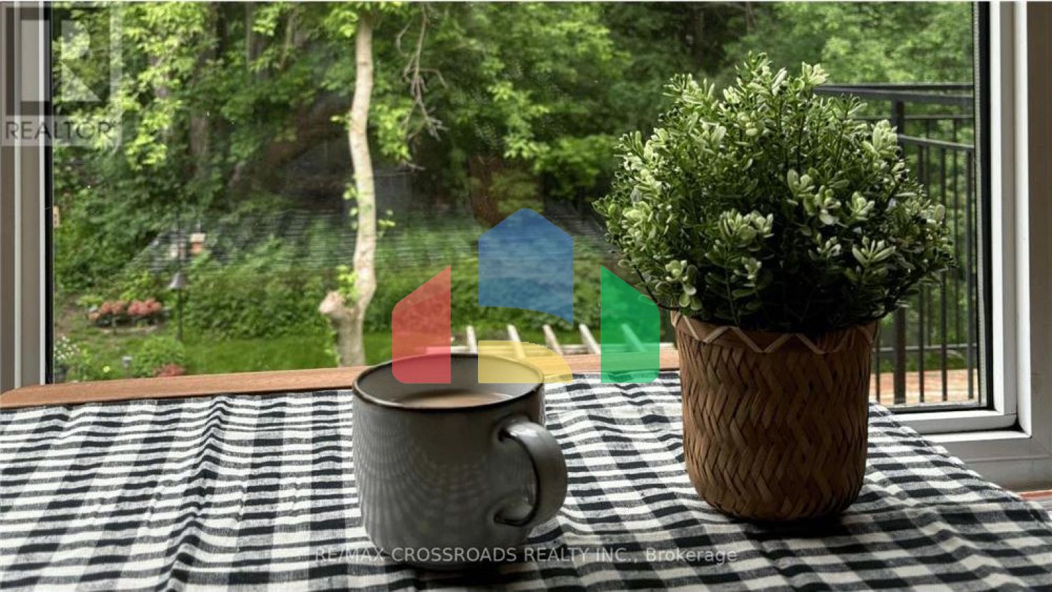 Residential - Single Family Home - Richmond Hill, Canada - Canada