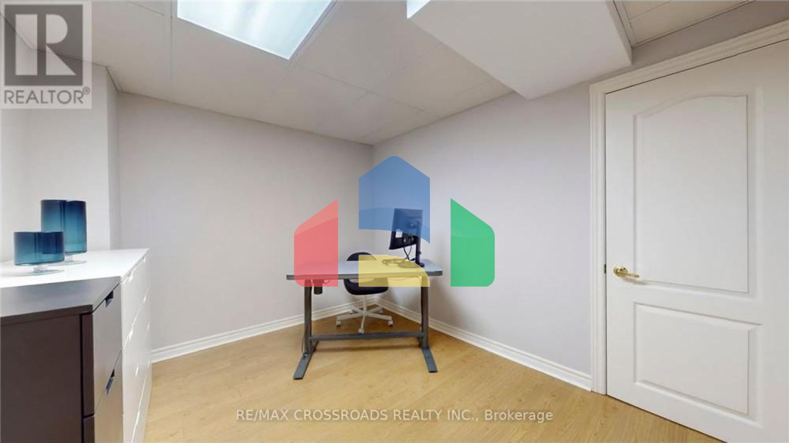 Residential - Single Family Home - Richmond Hill, Canada - Canada