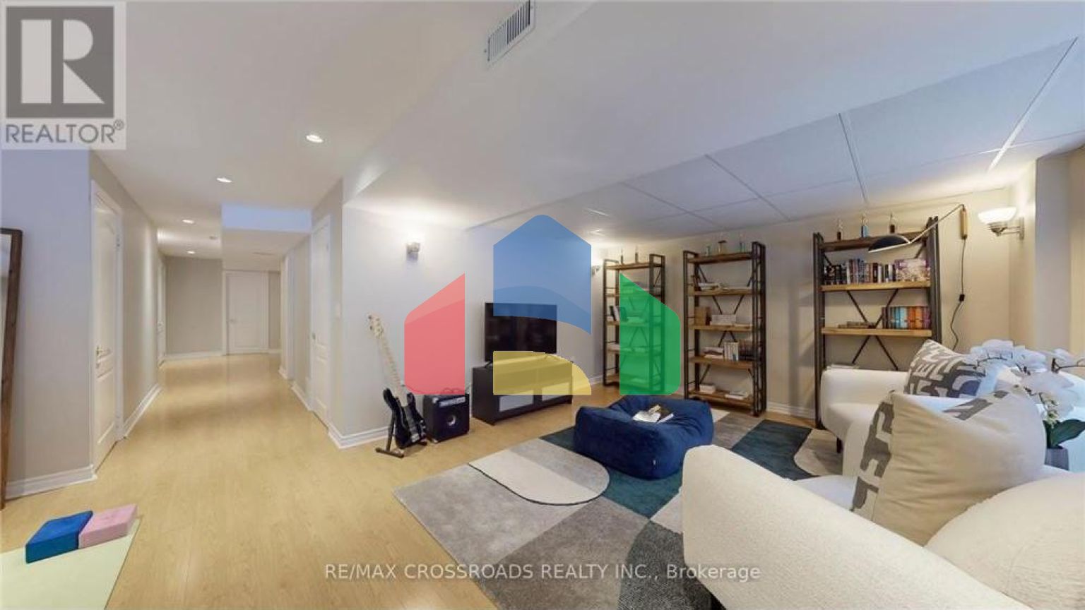 Residential - Single Family Home - Richmond Hill, Canada - Canada