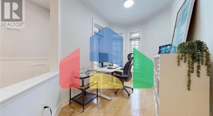 Residential - Single Family Home - Richmond Hill, Canada - Canada