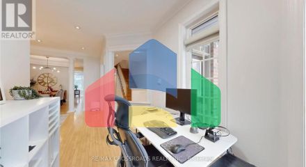 Residential - Single Family Home - Richmond Hill, Canada - Canada