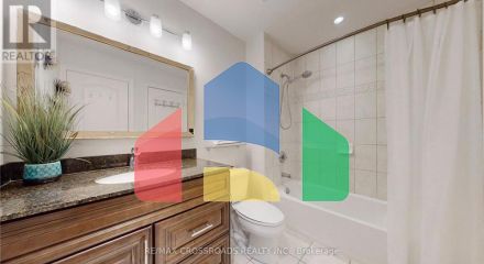 Residential - Single Family Home - Richmond Hill, Canada - Canada