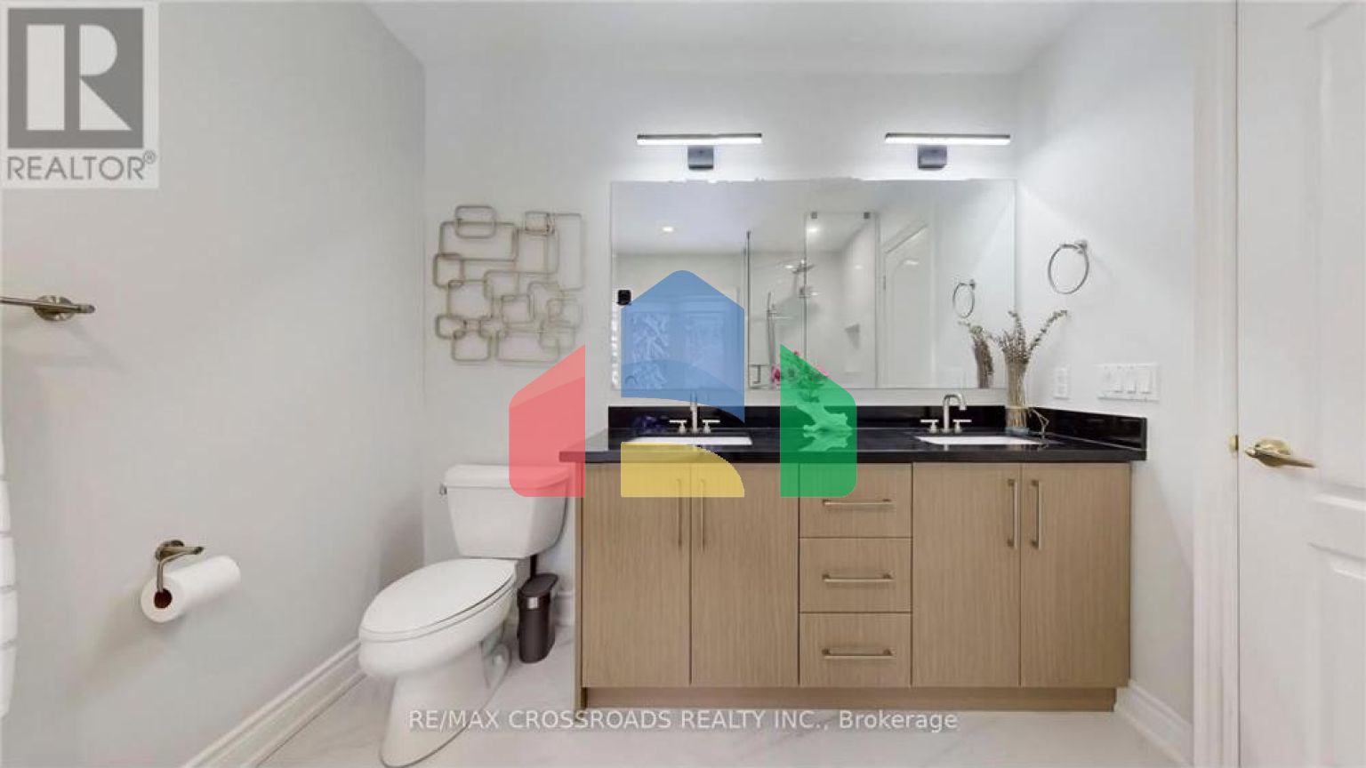 Residential - Single Family Home - Richmond Hill, Canada - Canada