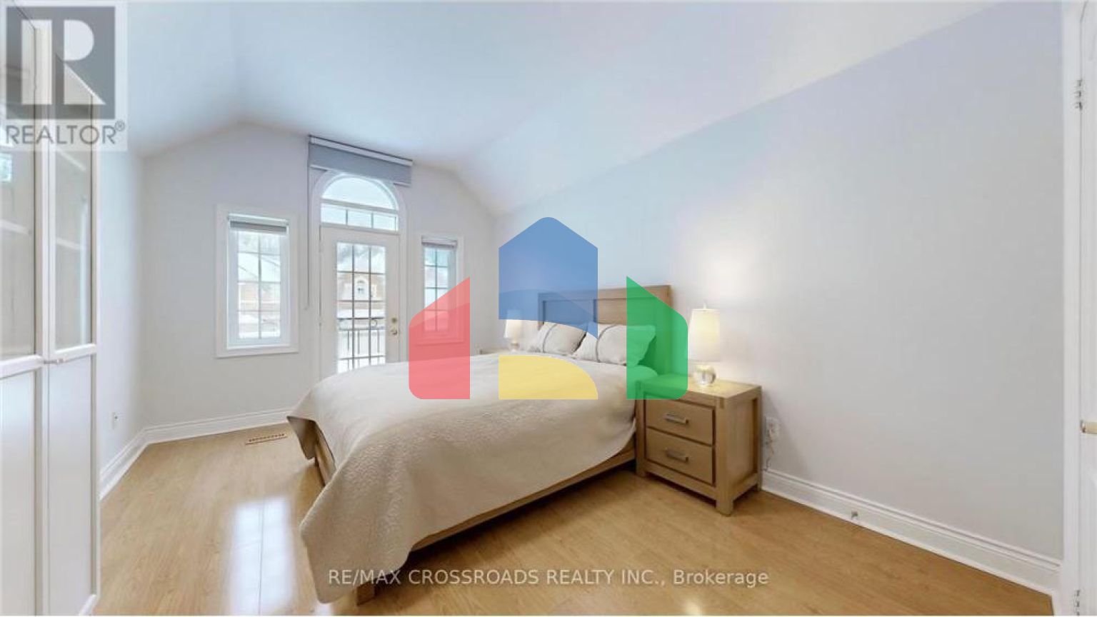 Residential - Single Family Home - Richmond Hill, Canada - Canada