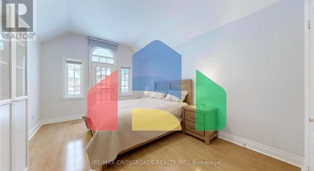 Residential - Single Family Home - Richmond Hill, Canada - Canada