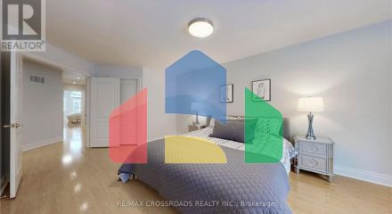 Residential - Single Family Home - Richmond Hill, Canada - Canada