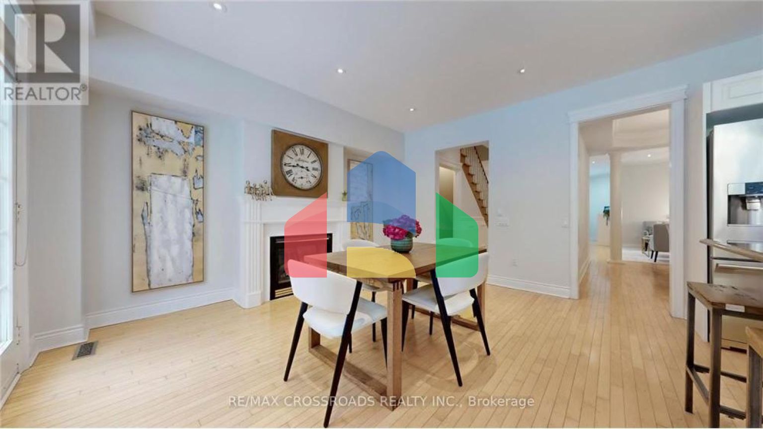 Residential - Single Family Home - Richmond Hill, Canada - Canada