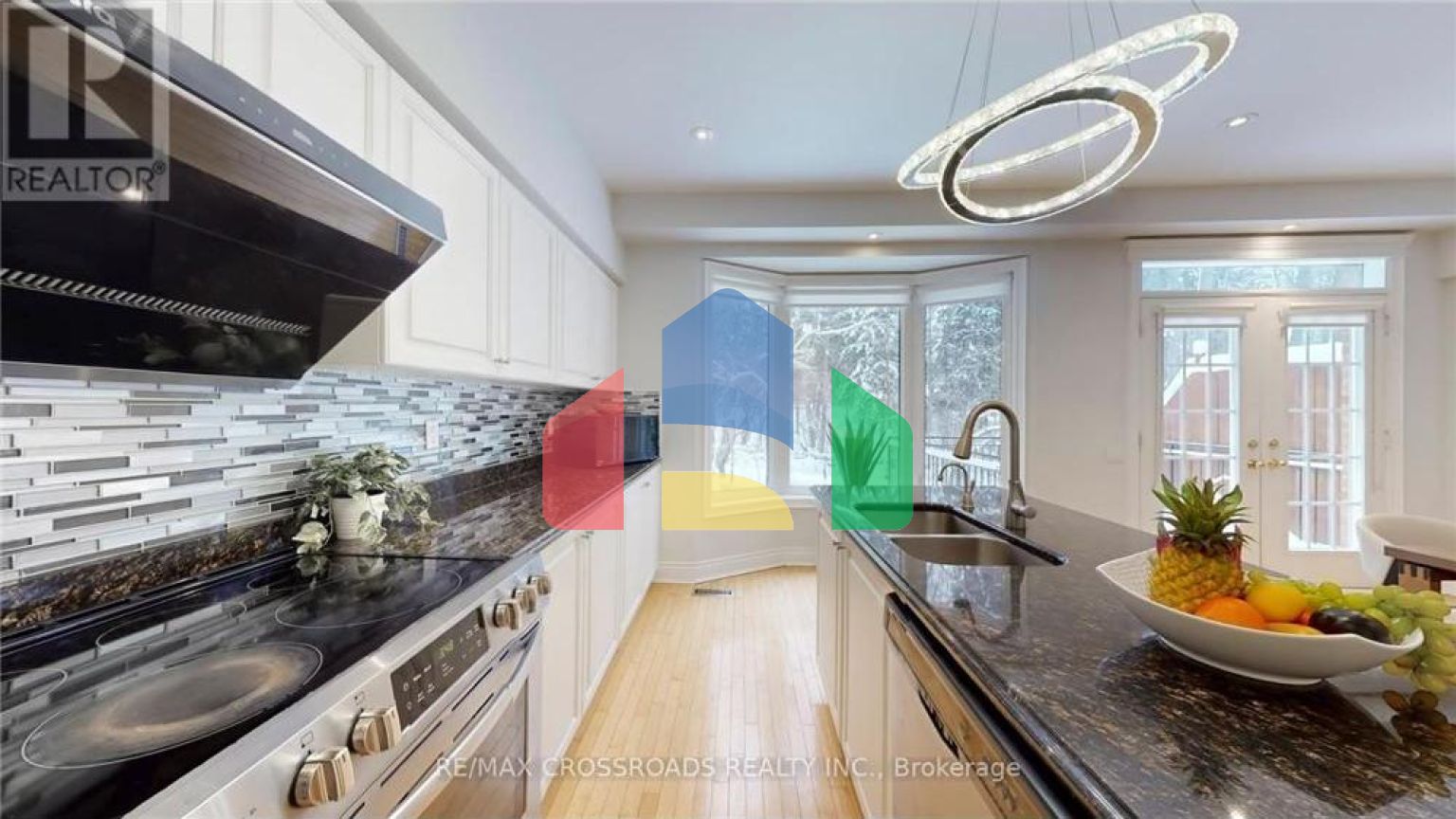 Residential - Single Family Home - Richmond Hill, Canada - Canada