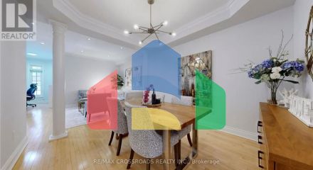 Residential - Single Family Home - Richmond Hill, Canada - Canada