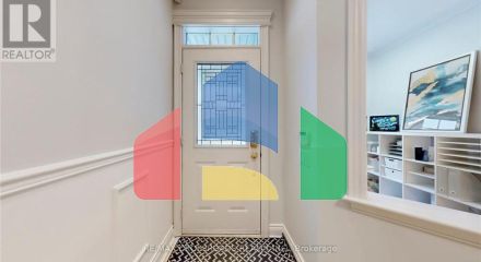 Residential - Single Family Home - Richmond Hill, Canada - Canada