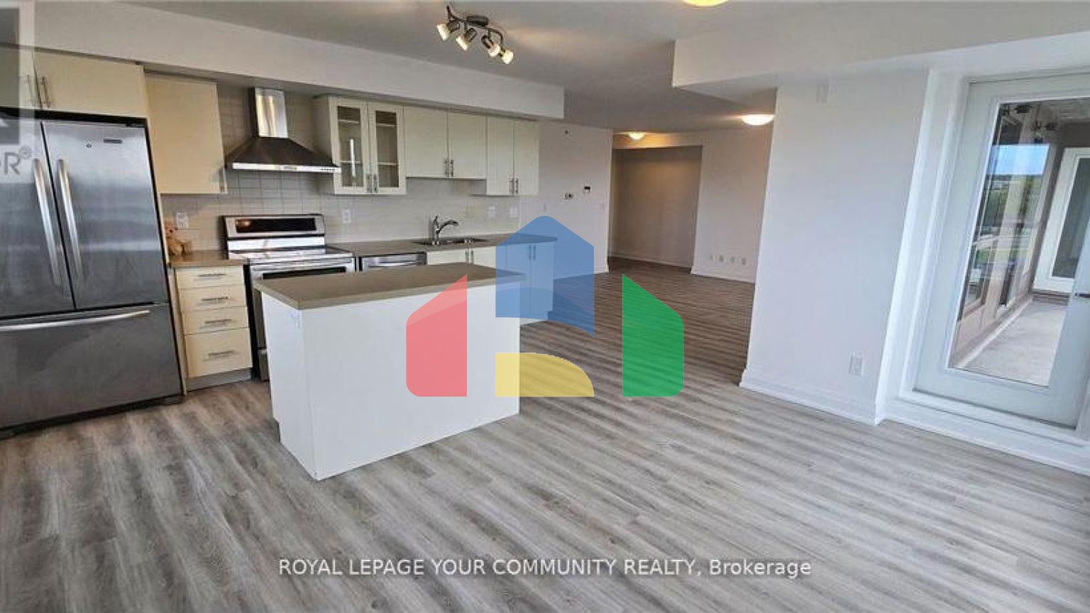 Residential - Single Family Home - Richmond Hill, Canada - Canada