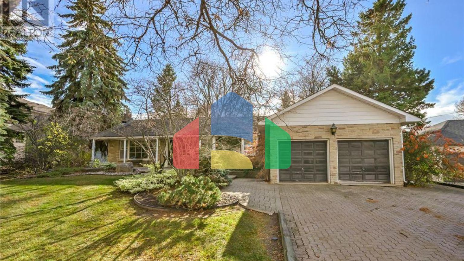 Residential - Single Family Home - Richmond Hill, Canada - Canada