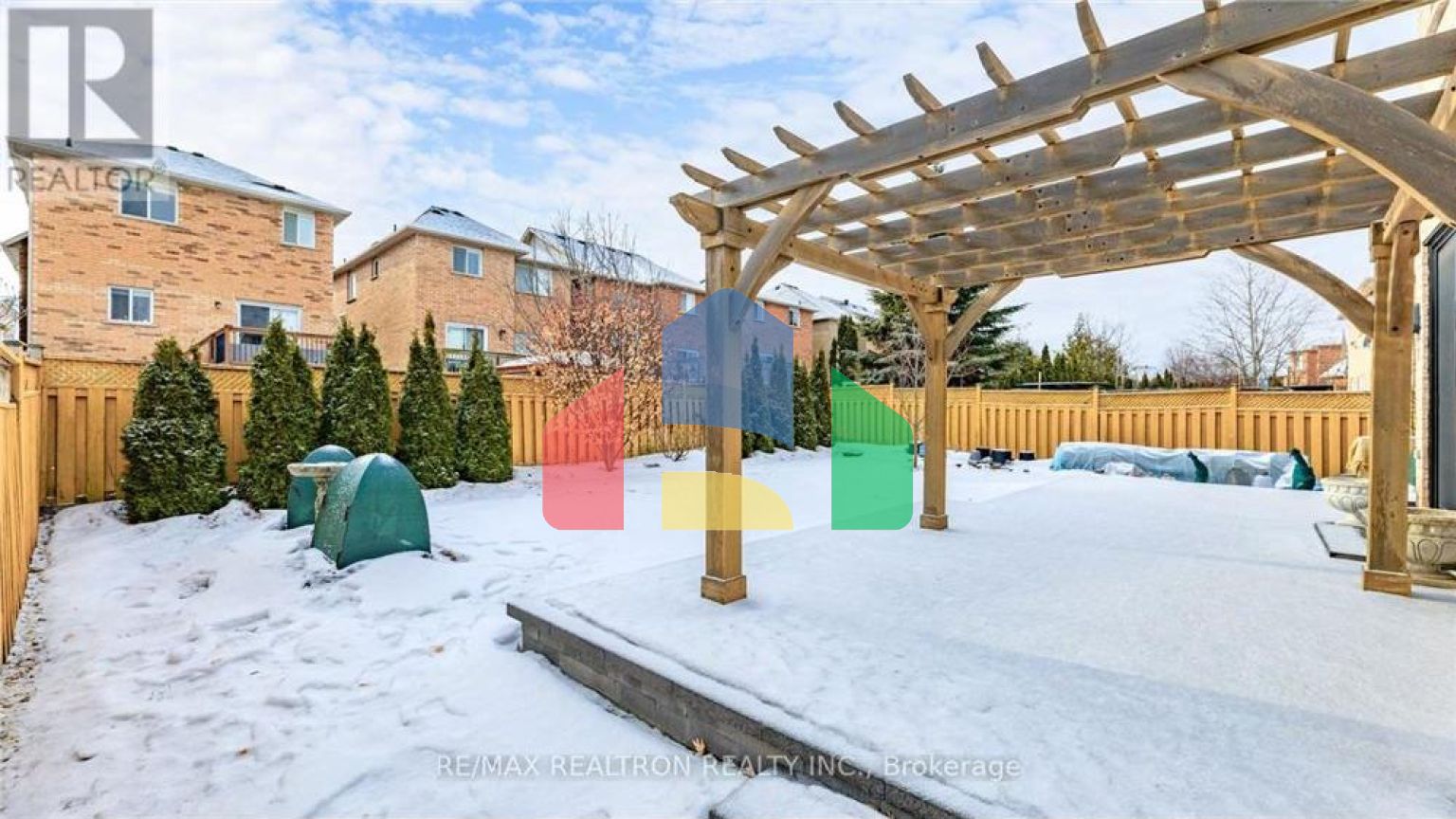 Residential - Single Family Home - Richmond Hill, Canada - Canada