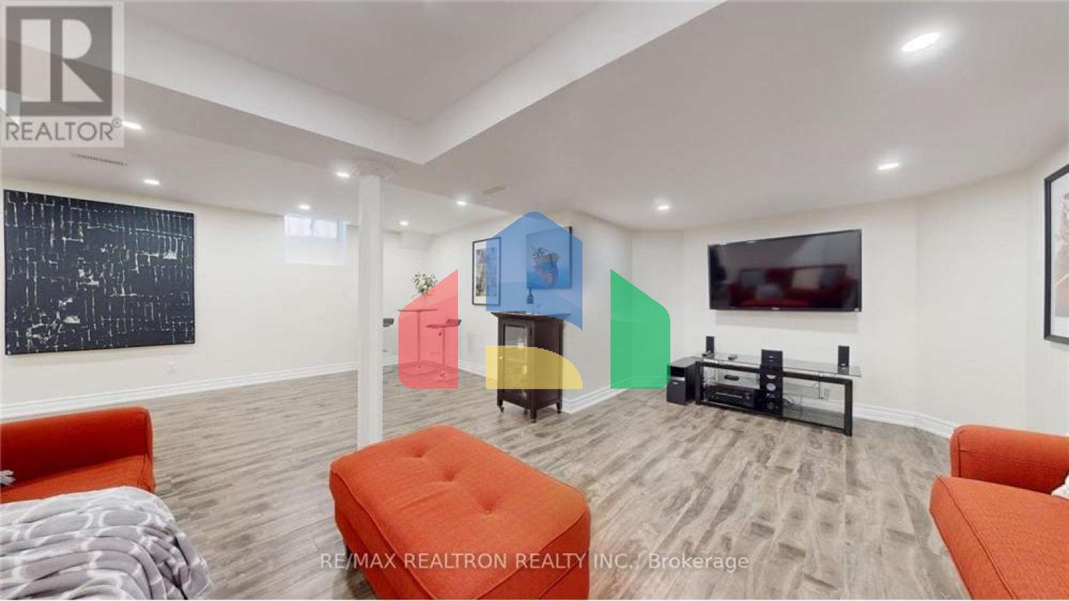 Residential - Single Family Home - Richmond Hill, Canada - Canada