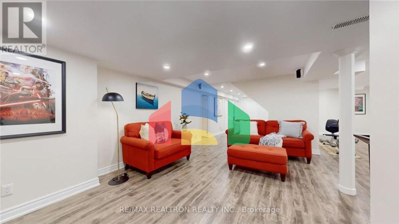 Residential - Single Family Home - Richmond Hill, Canada - Canada