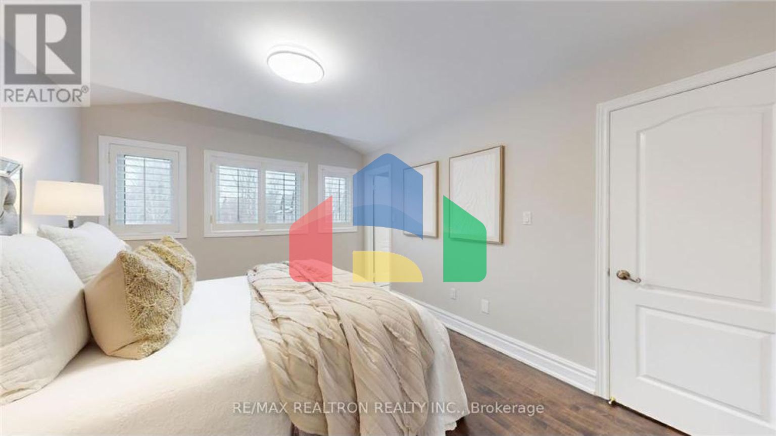 Residential - Single Family Home - Richmond Hill, Canada - Canada