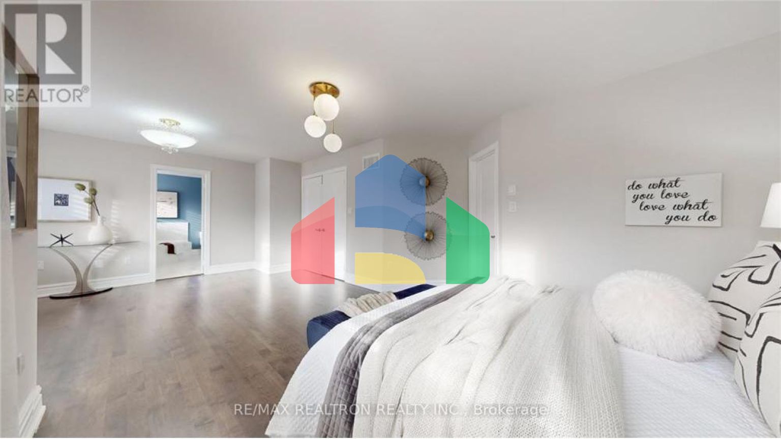 Residential - Single Family Home - Richmond Hill, Canada - Canada