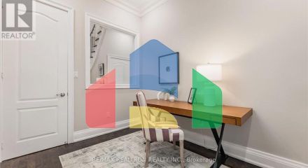 Residential - Single Family Home - Richmond Hill, Canada - Canada