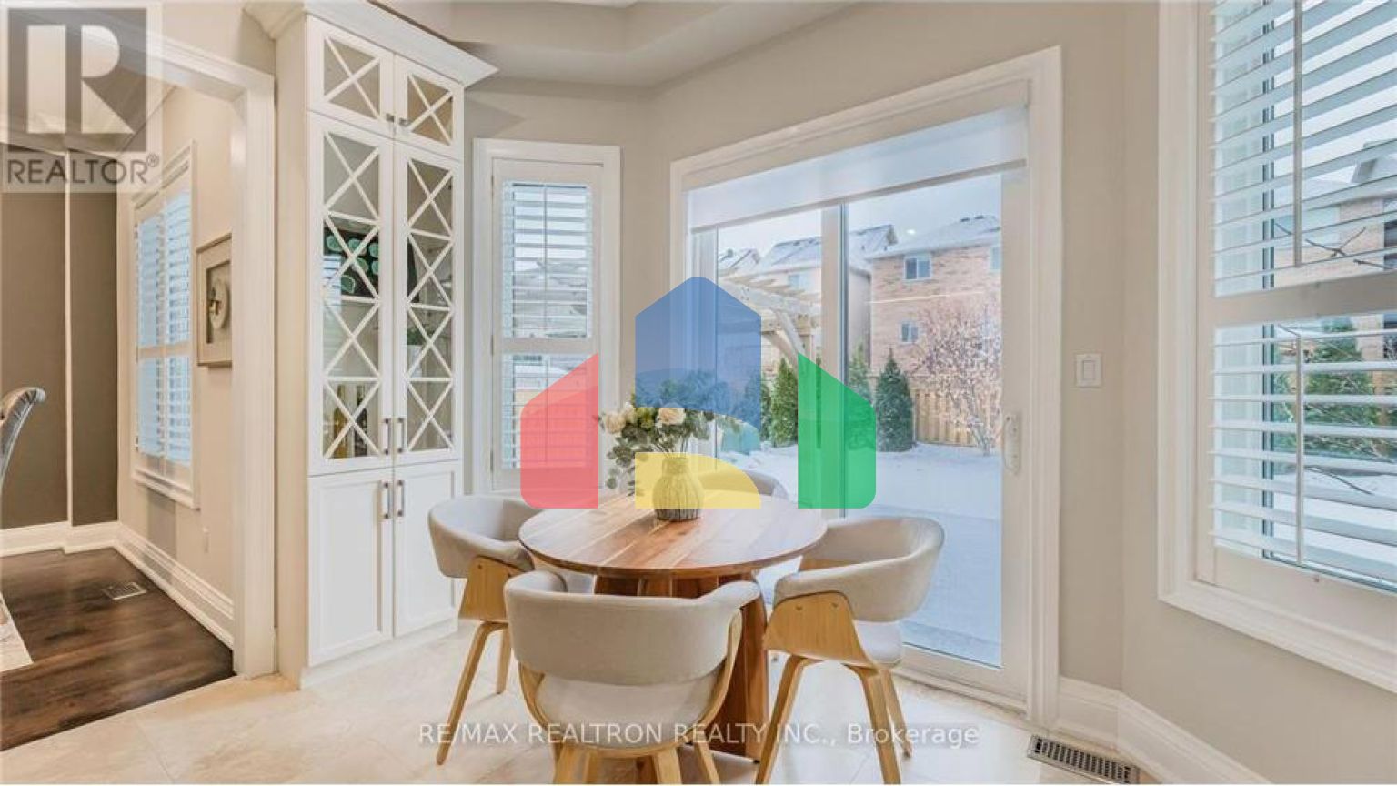 Residential - Single Family Home - Richmond Hill, Canada - Canada