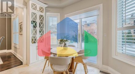 Residential - Single Family Home - Richmond Hill, Canada - Canada