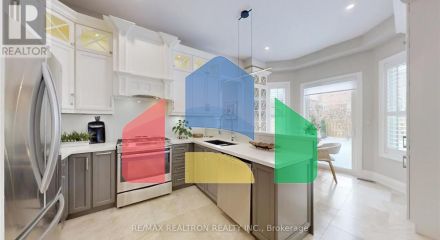 Residential - Single Family Home - Richmond Hill, Canada - Canada