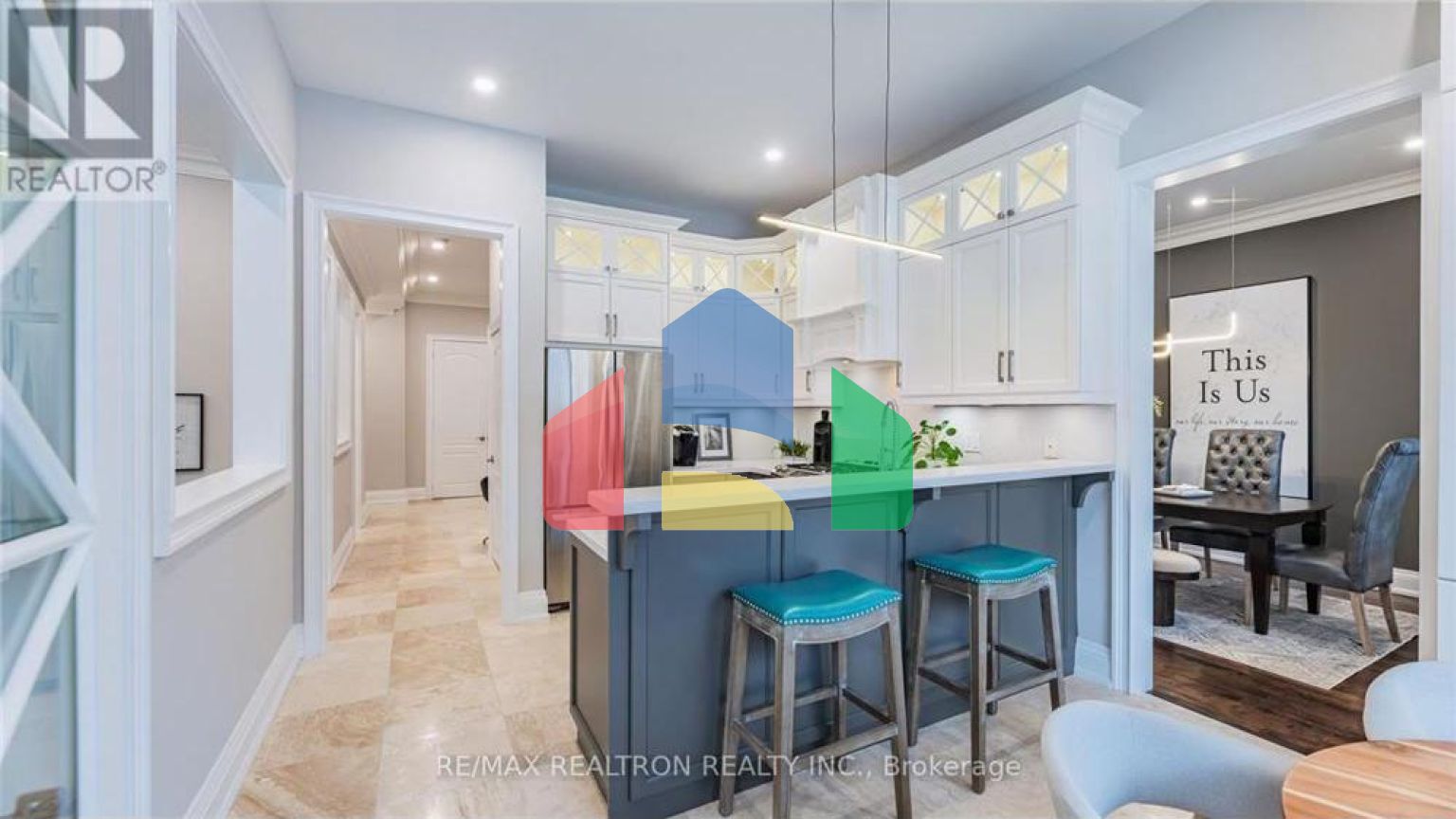 Residential - Single Family Home - Richmond Hill, Canada - Canada