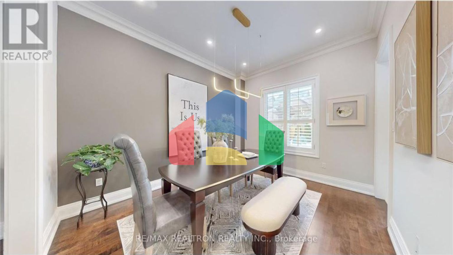 Residential - Single Family Home - Richmond Hill, Canada - Canada