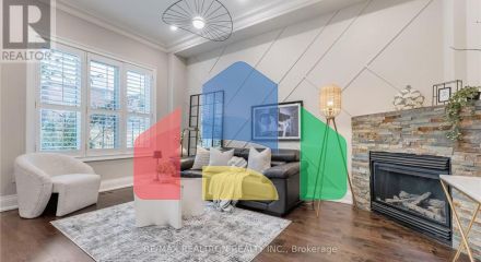 Residential - Single Family Home - Richmond Hill, Canada - Canada