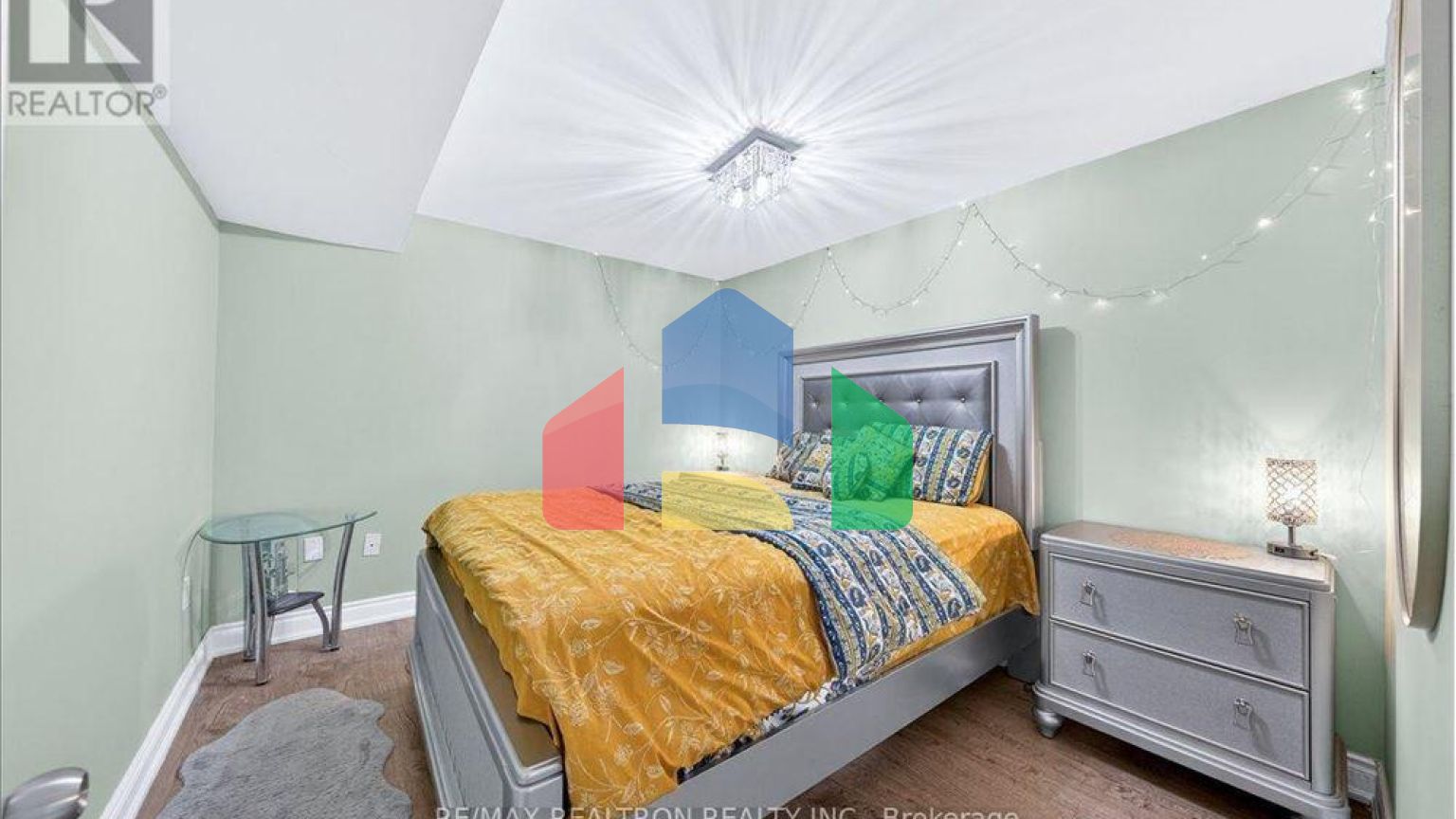 Residential - Single Family Home - Richmond Hill, Canada - Canada