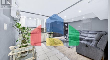 Residential - Single Family Home - Richmond Hill, Canada - Canada