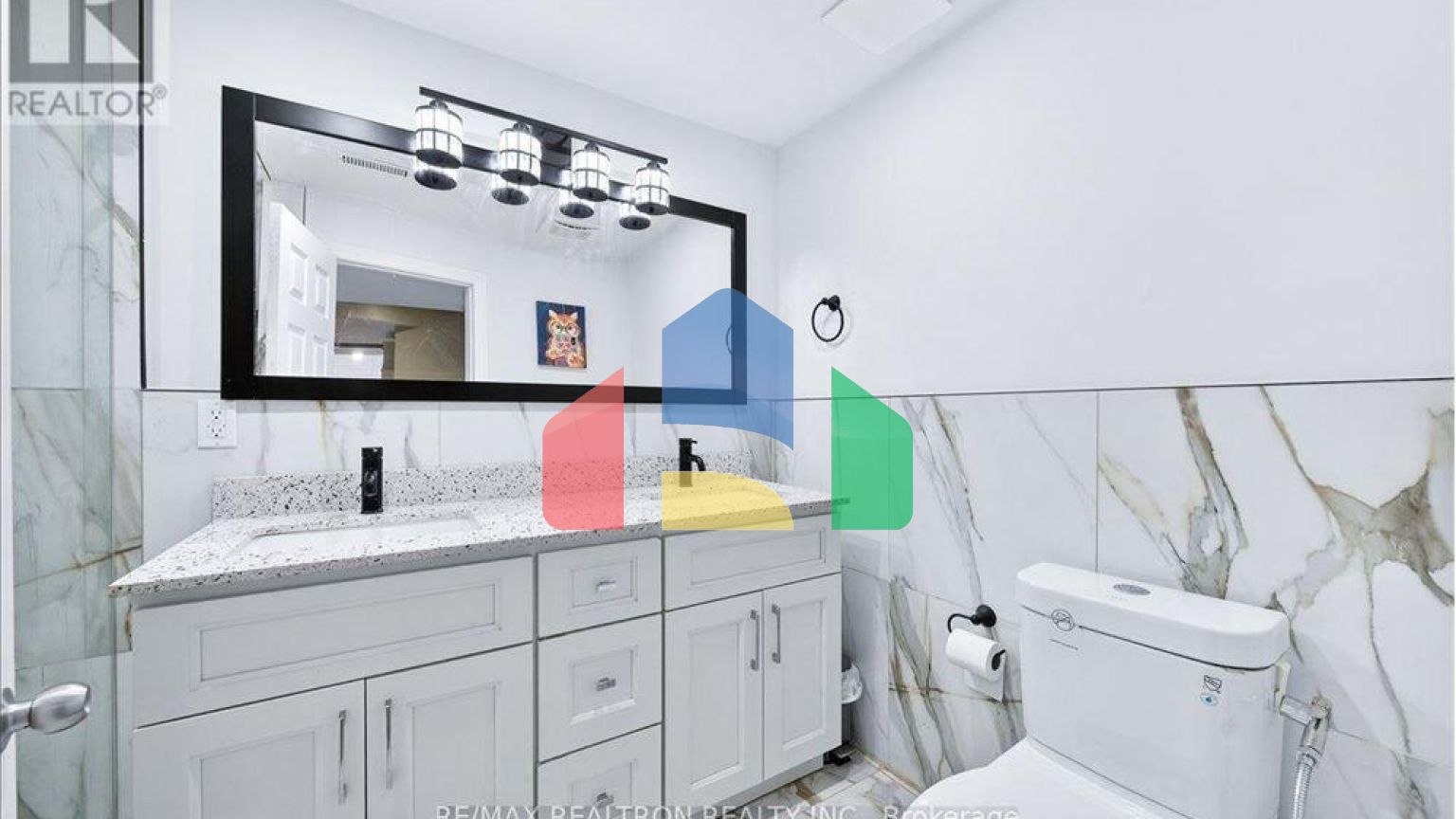 Residential - Single Family Home - Richmond Hill, Canada - Canada