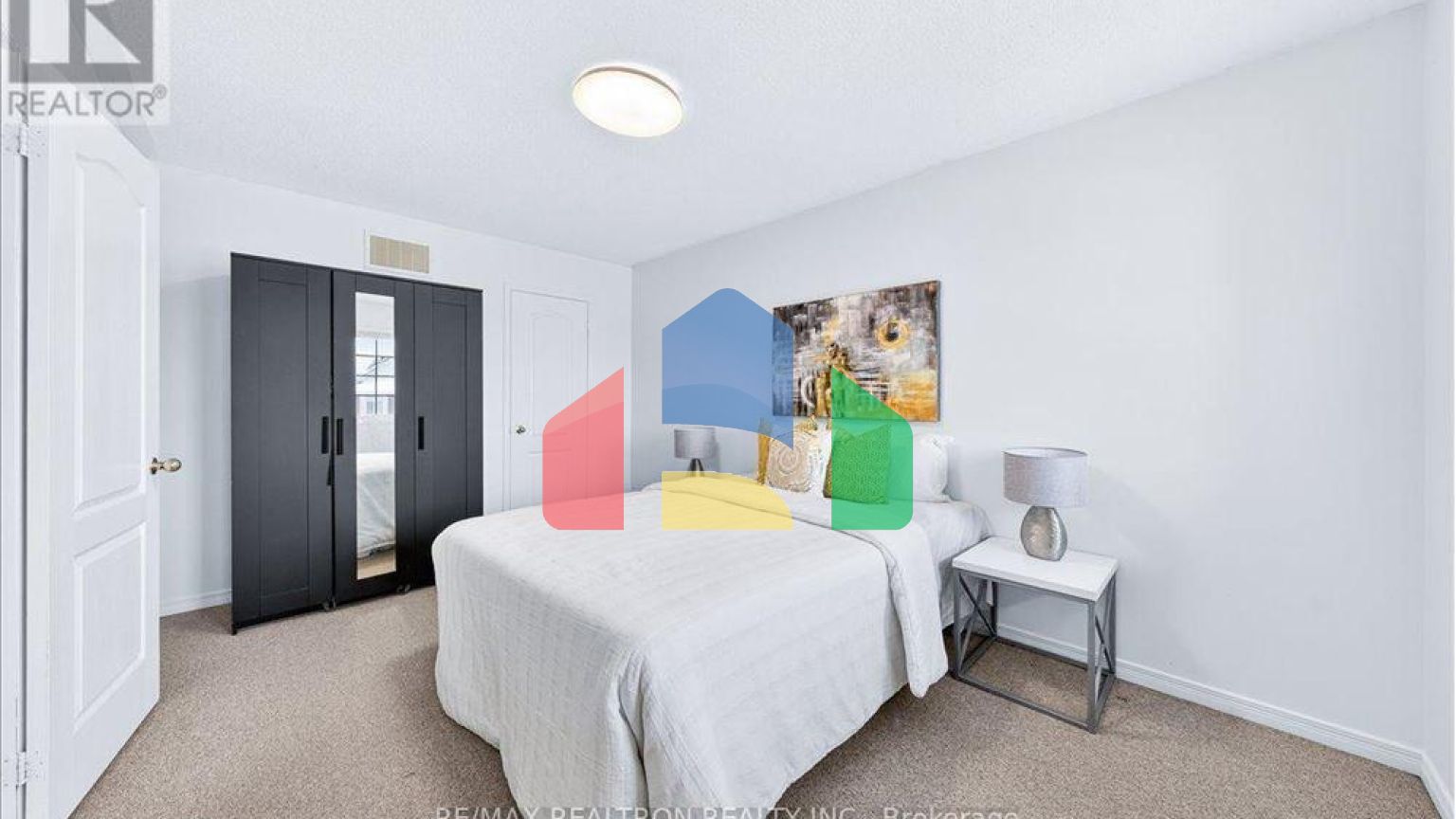 Residential - Single Family Home - Richmond Hill, Canada - Canada