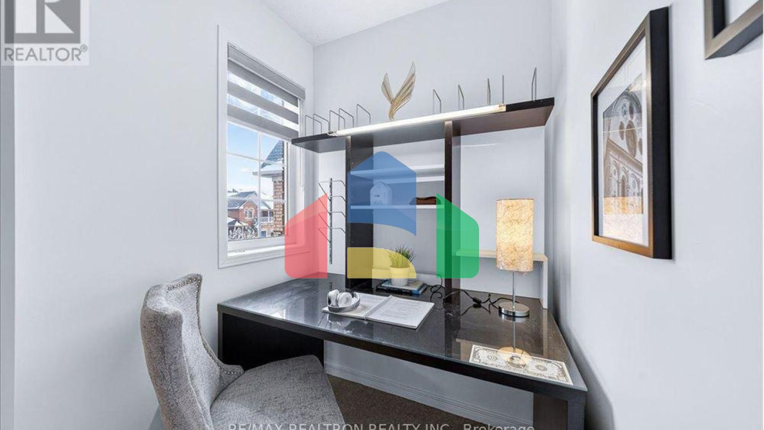 Residential - Single Family Home - Richmond Hill, Canada - Canada